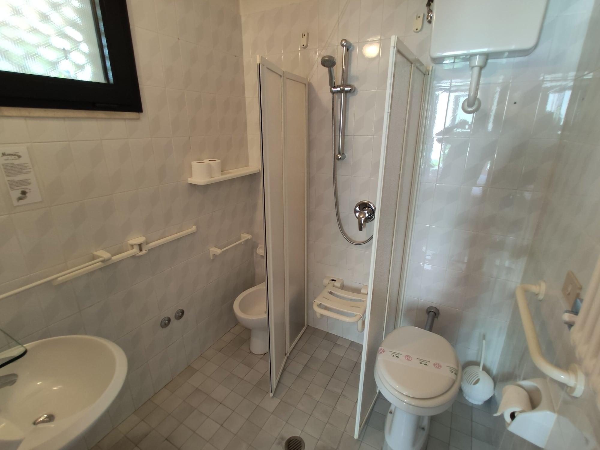 Hotel Memory Римини Екстериор снимка